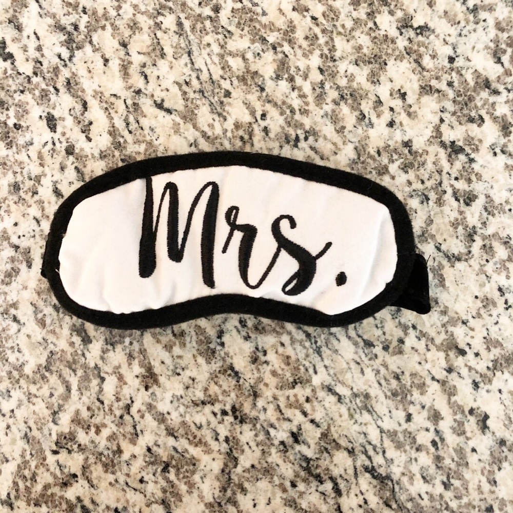 Mrs. Sleep mask